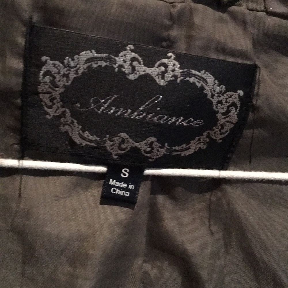 Jacket - Picture 3 of 3